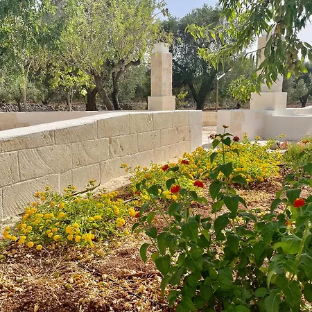 Trullo Bubamare Vila San Michele Salentino Exterior foto